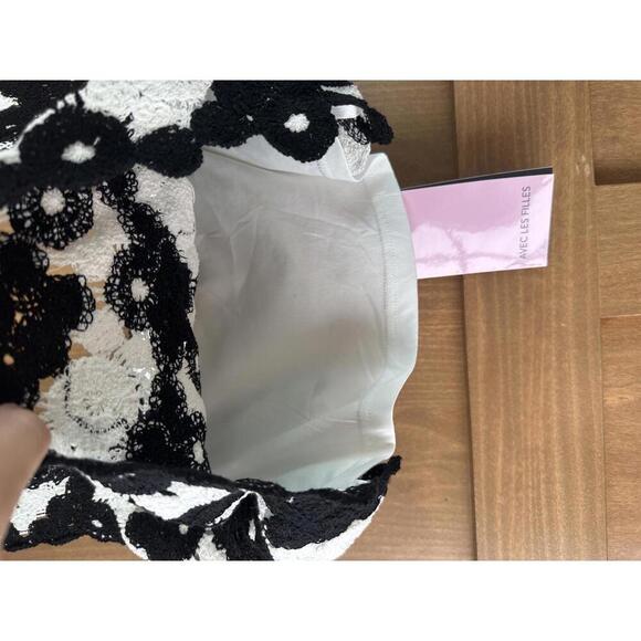 NWT Avec Les Filles Crochet Knit Cropped Tank In Black/White Women’s size XL/XXL - Picture 3 of 12